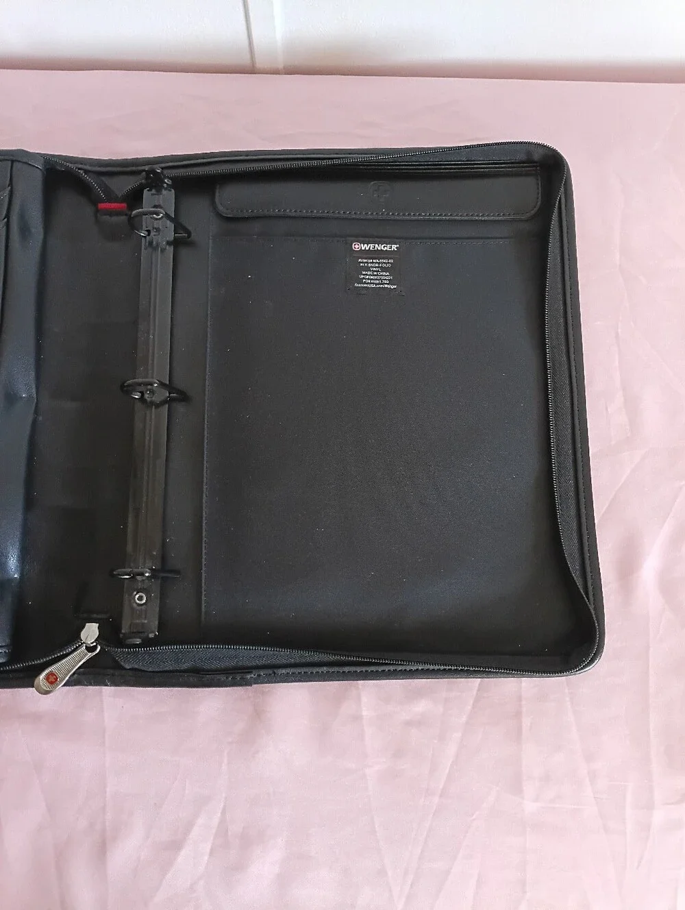 Swiss Army Wenger Black Zip Around Planner Portfolio Organizer